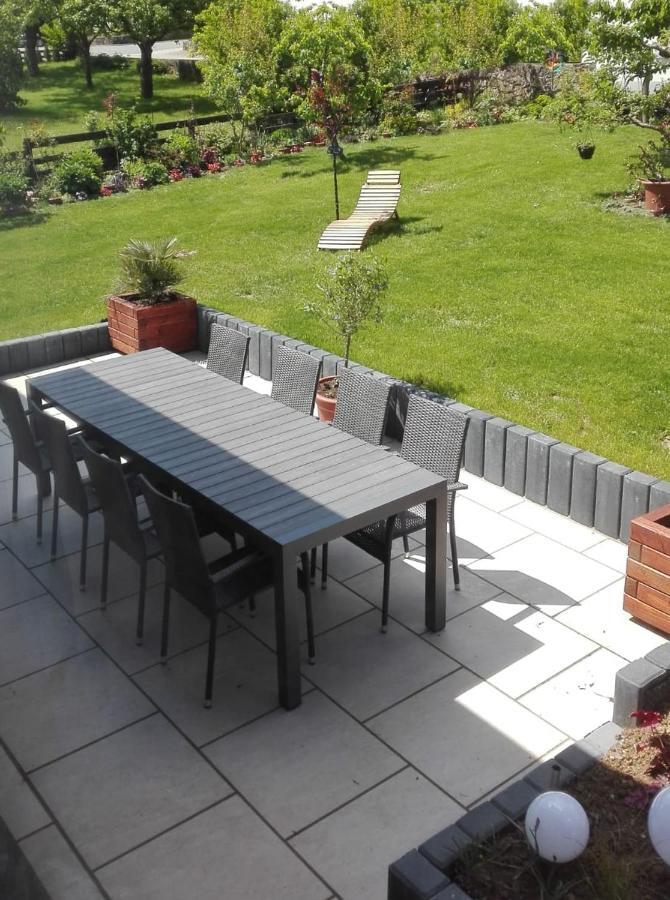 Obere Ferienwohnung Asshoff Zwischen Odenwald, Taubertal Und Bauland Berolzheim Exteriér fotografie
